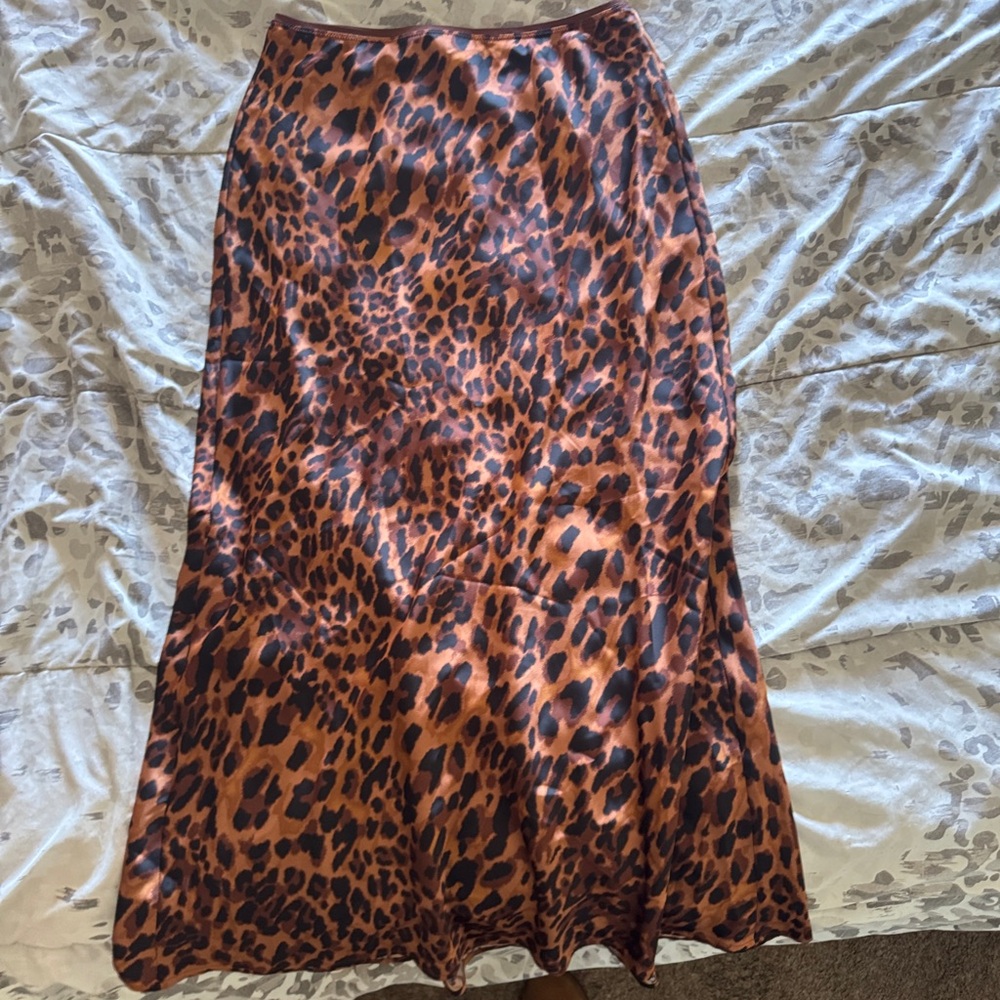 Leopard maxi skirt